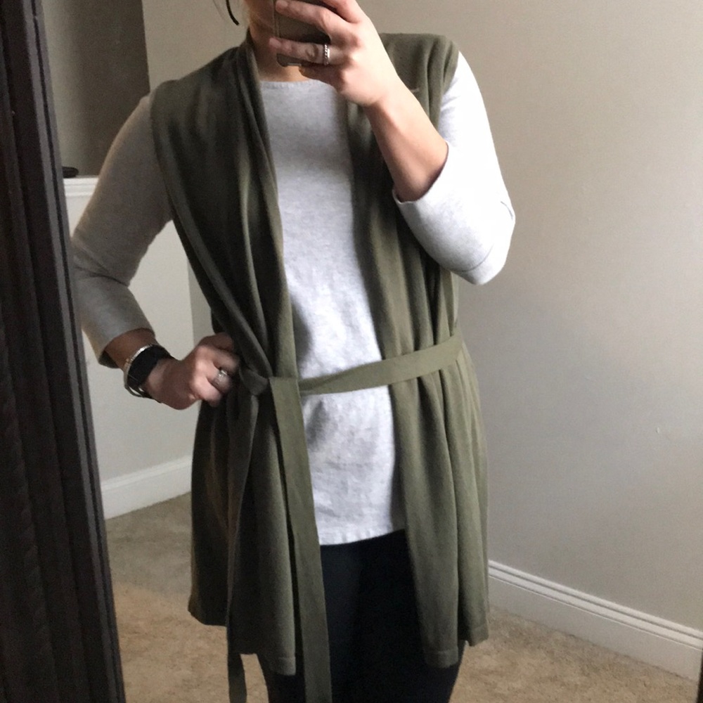 Hunter green tunic length vest